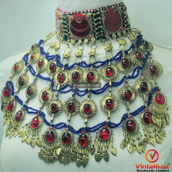 Red Choker Necklace, Vintage Layered Oversized Necklace With Red Glass Stones, - Picture 4 of 10